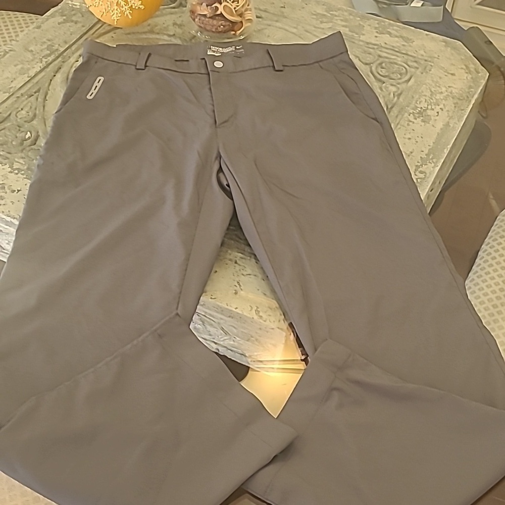 Nike McIlroy Modern Tech PGA Tour Performance Elite Golf Pants 34x32 NWOT